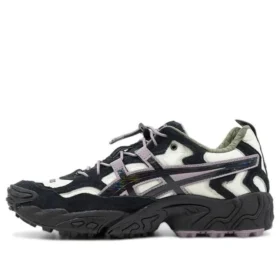 Asics x Pleasures Gel-Nandi «Cream Graphite»