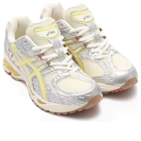 Asics x Vandy The Pink x atmos Gel-Nimbus 10.1 «Banana Split Banana»