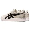 Japan S «Cream Black»